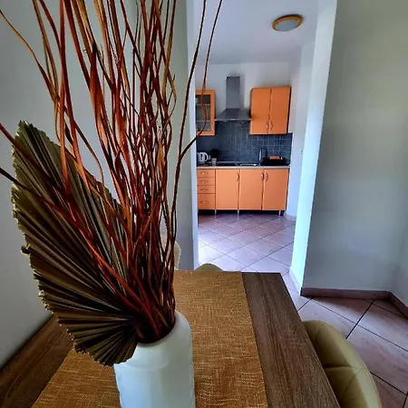 Apartament Ema