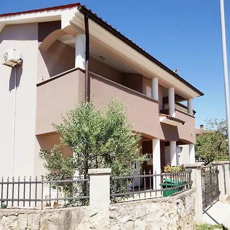 Apartamento Ema *