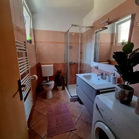 Apartamento Ema