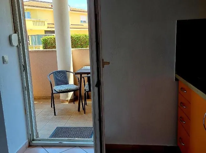 Apartamento Ema Pula