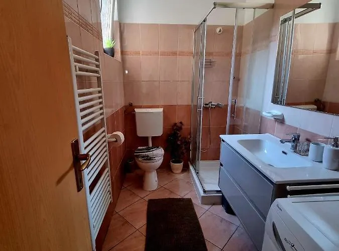 Ema Διαμέρισμα