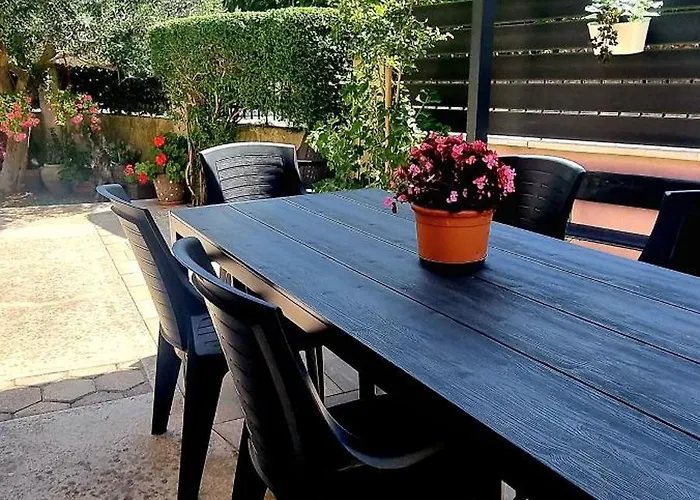 Ema Διαμέρισμα Πούλα